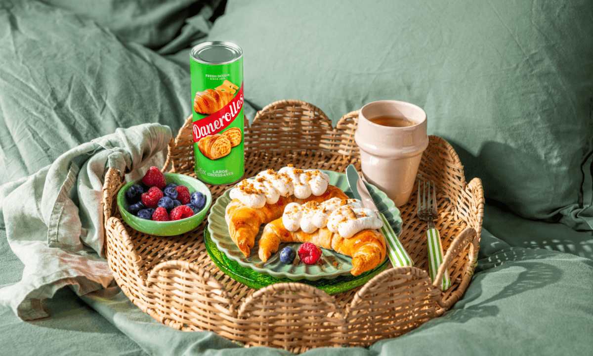 Large speculoos croissants